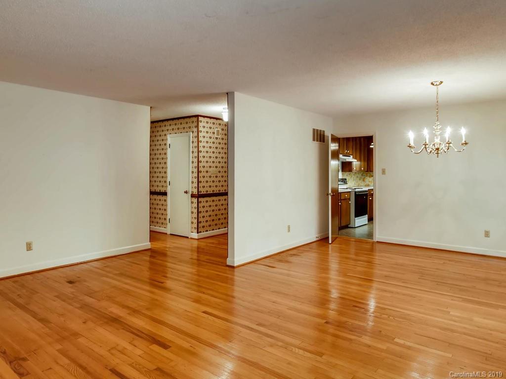 535 Pine Road Davidson, NC 28036 - Photo 5 of 22 Gallery Image 5
