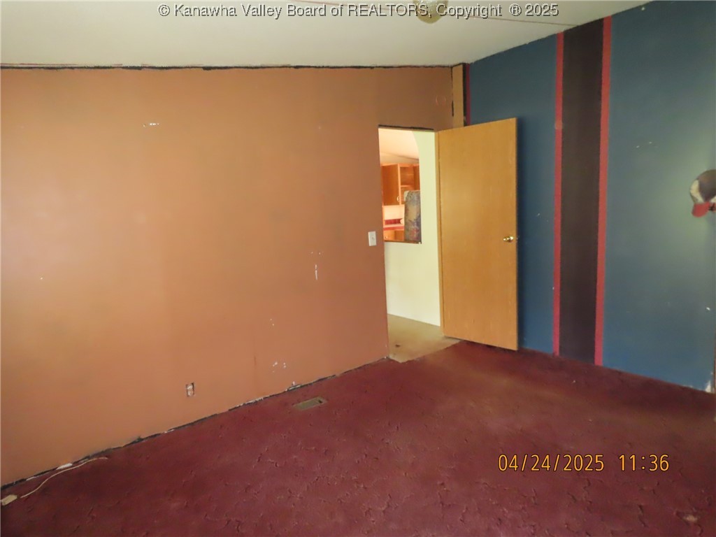 612 Cabin Run Road Le Roy, WV 25252 - Photo 7 of 15 Gallery Image 7