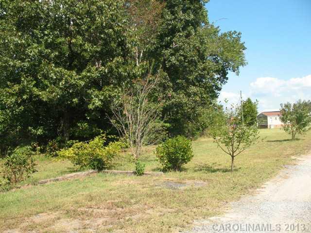 1594 Lloyd White Road Clover, SC 29710 - Photo 3 of 14
