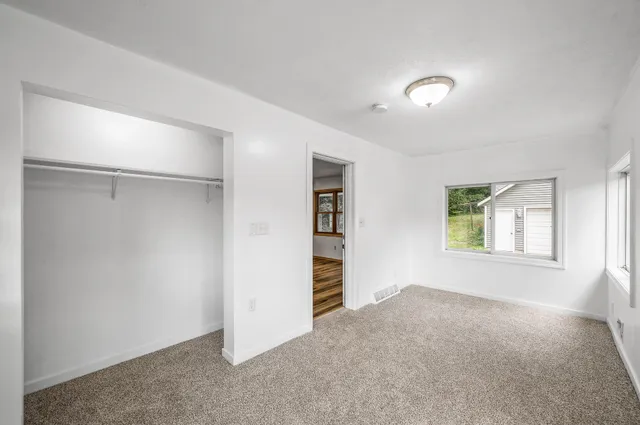 $370,000 | 2583 County Rd F East, St. Paul, MN 55110