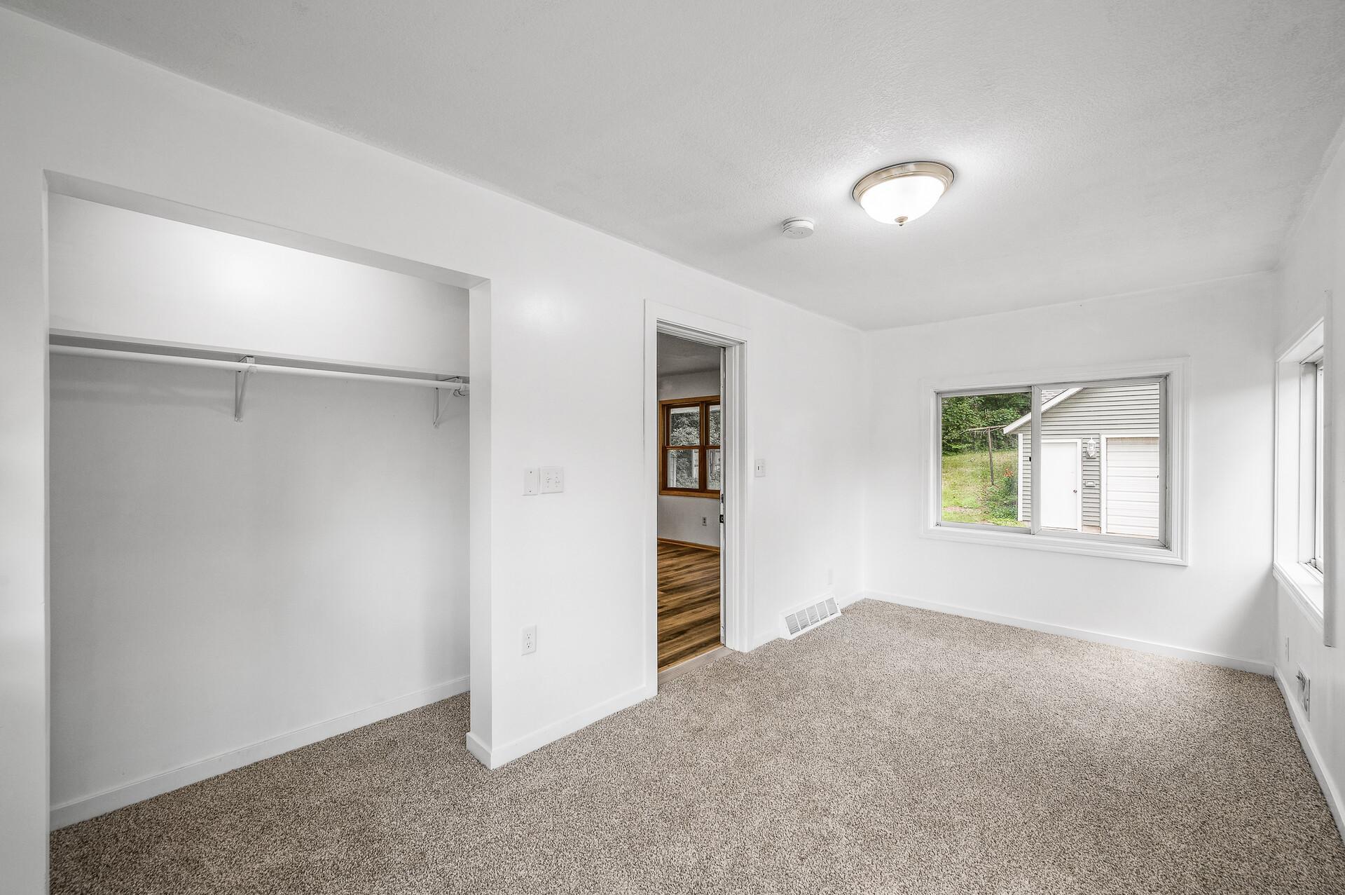 2583 County Rd F East St. Paul, MN 55110 - Photo 11 of 28