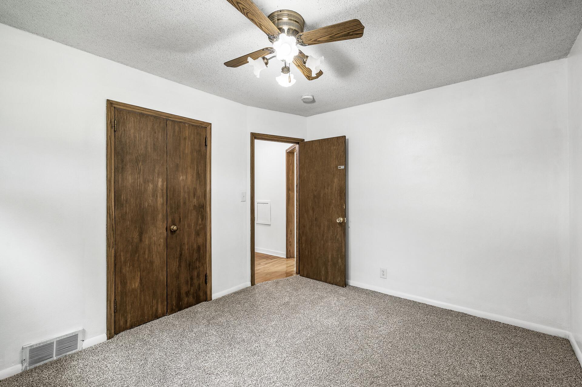 2583 County Rd F East St. Paul, MN 55110 - Photo 15 of 28