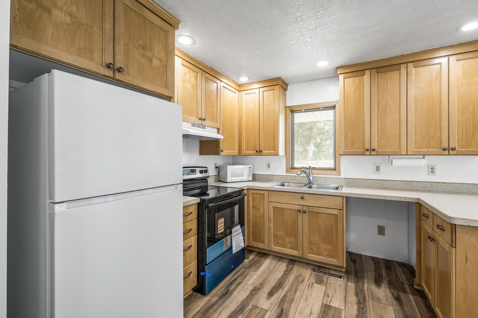 2583 County Rd F East St. Paul, MN 55110 - Photo 8 of 28