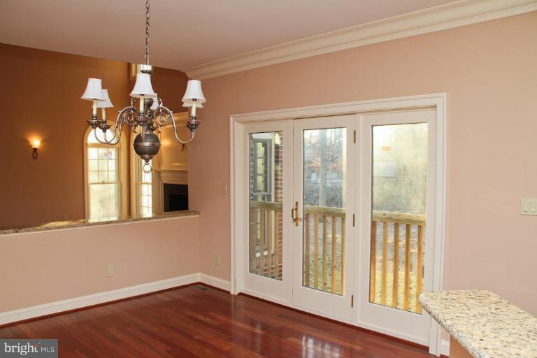 8024 Holland Road Alexandria, VA 22306 - Photo 9 of 17 Breakfast Area