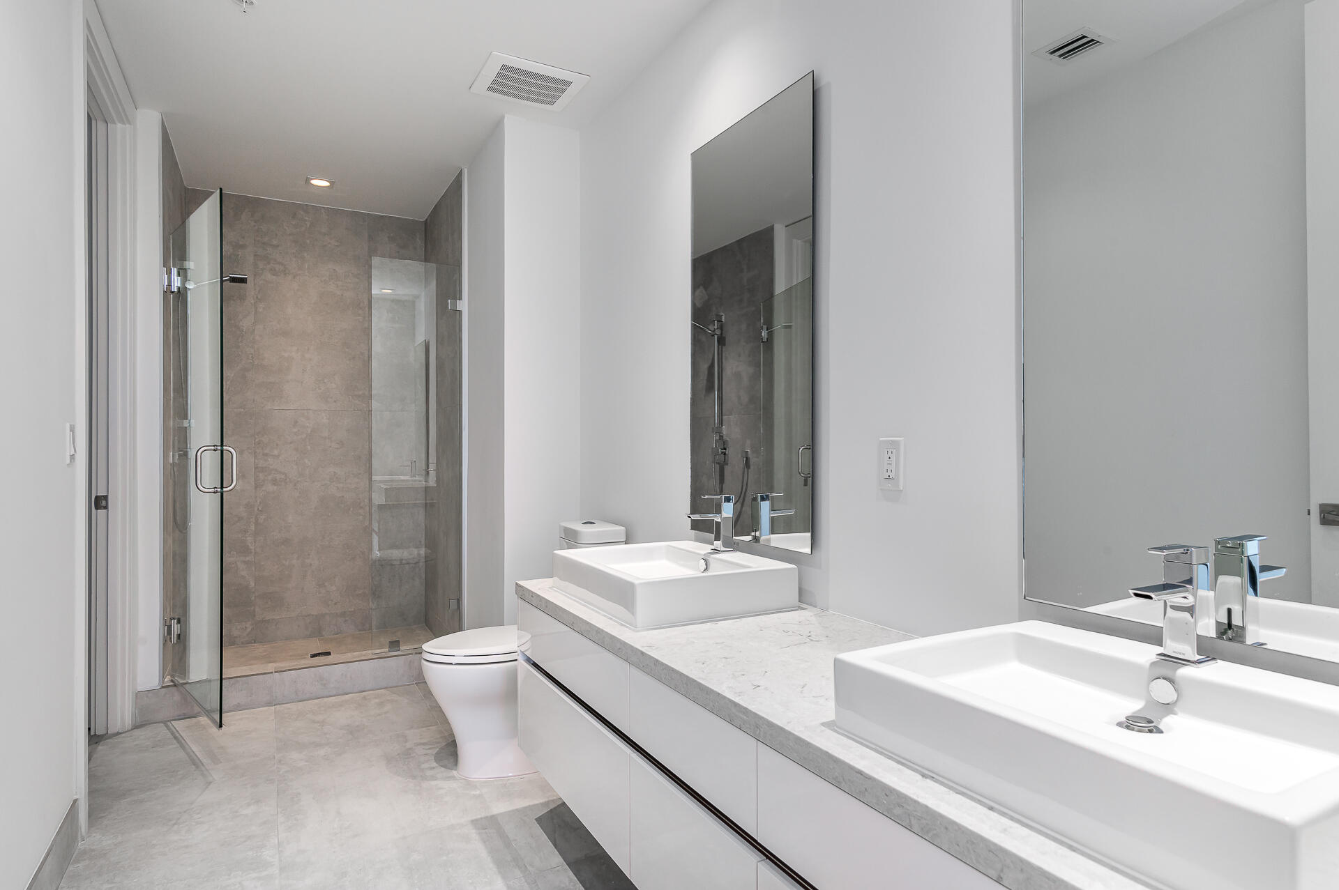155 East Boca Raton Road, Unit 424 Boca Raton, FL 33432 - Photo 3 of 31 photo-3