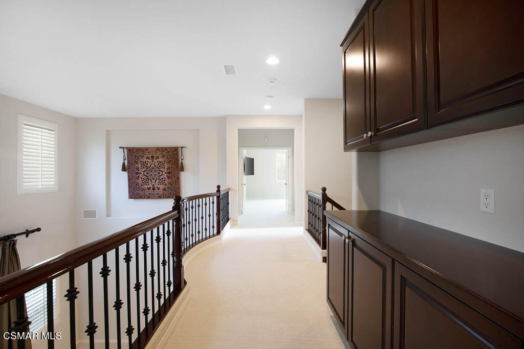 20828 Vercelli Way Porter Ranch, CA 91326 - Photo 27 of 59 20828 Vercelli Way - HsHProd-43.jpeg