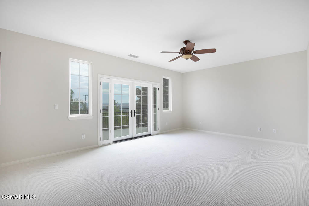20828 Vercelli Way Porter Ranch, CA 91326 - Photo 28 of 59 20828 Vercelli Way - HsHProd-31.jpeg