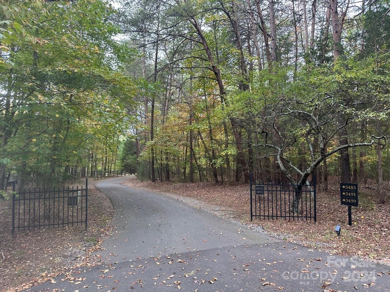 5499 Cypress Road Clover, SC 29710 - Photo 35 of 37