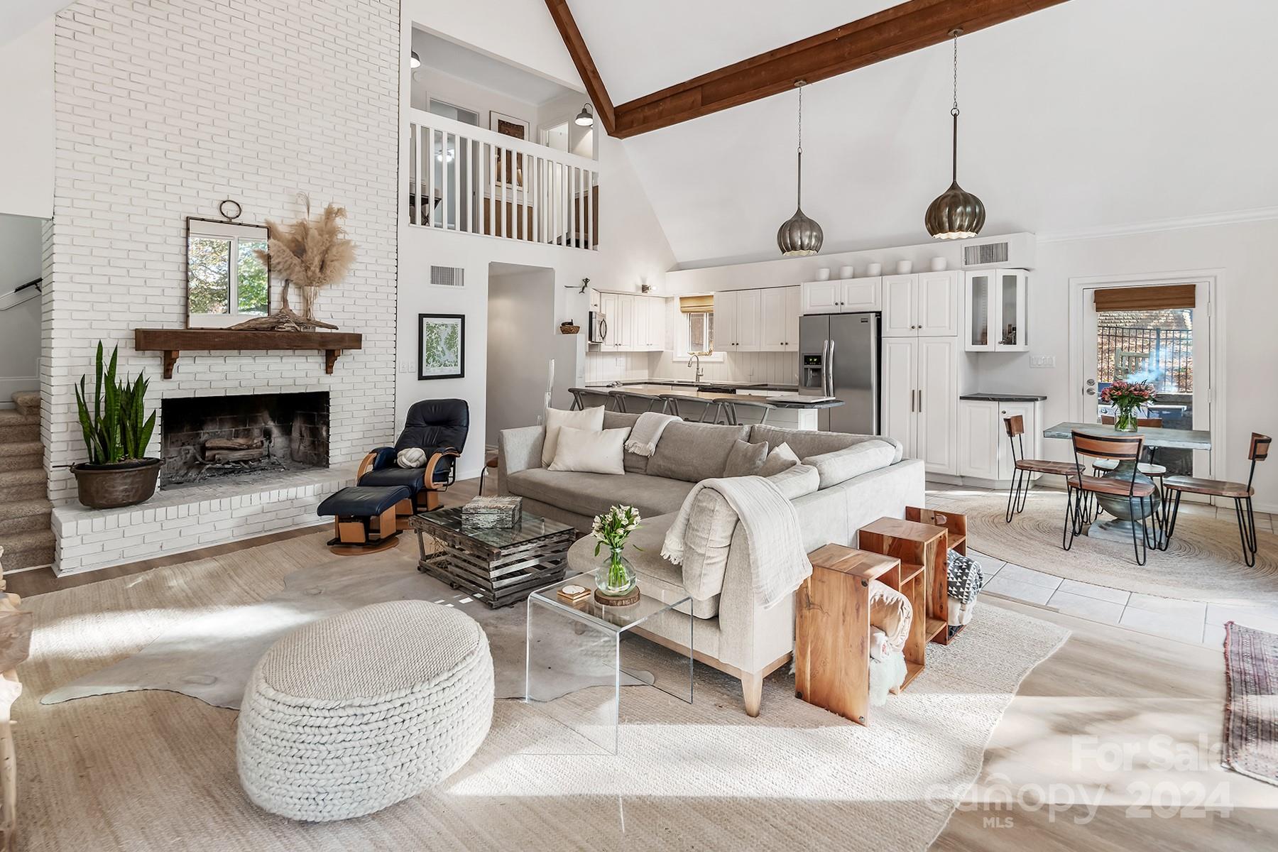 5499 Cypress Road Clover, SC 29710 - Photo 4 of 37