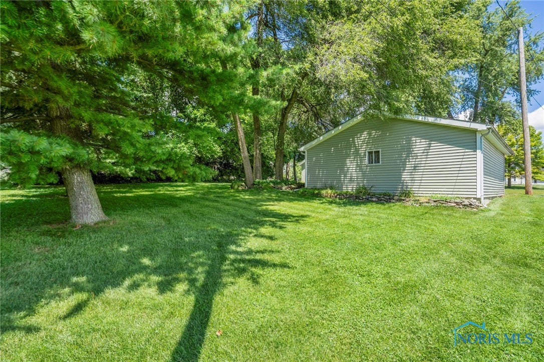 411 Farnsworth Road Waterville, OH 43566 - Photo 27 of 37 Gallery Image 27