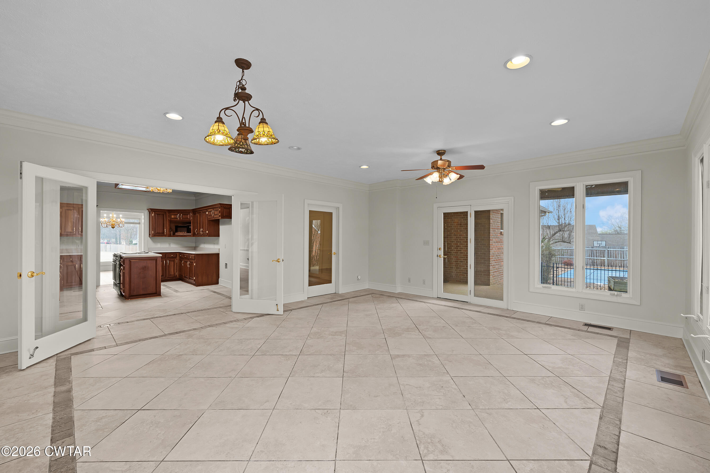 290 Redfield Drive Jackson, TN 38305 - Photo 16 of 29 EN4A4467