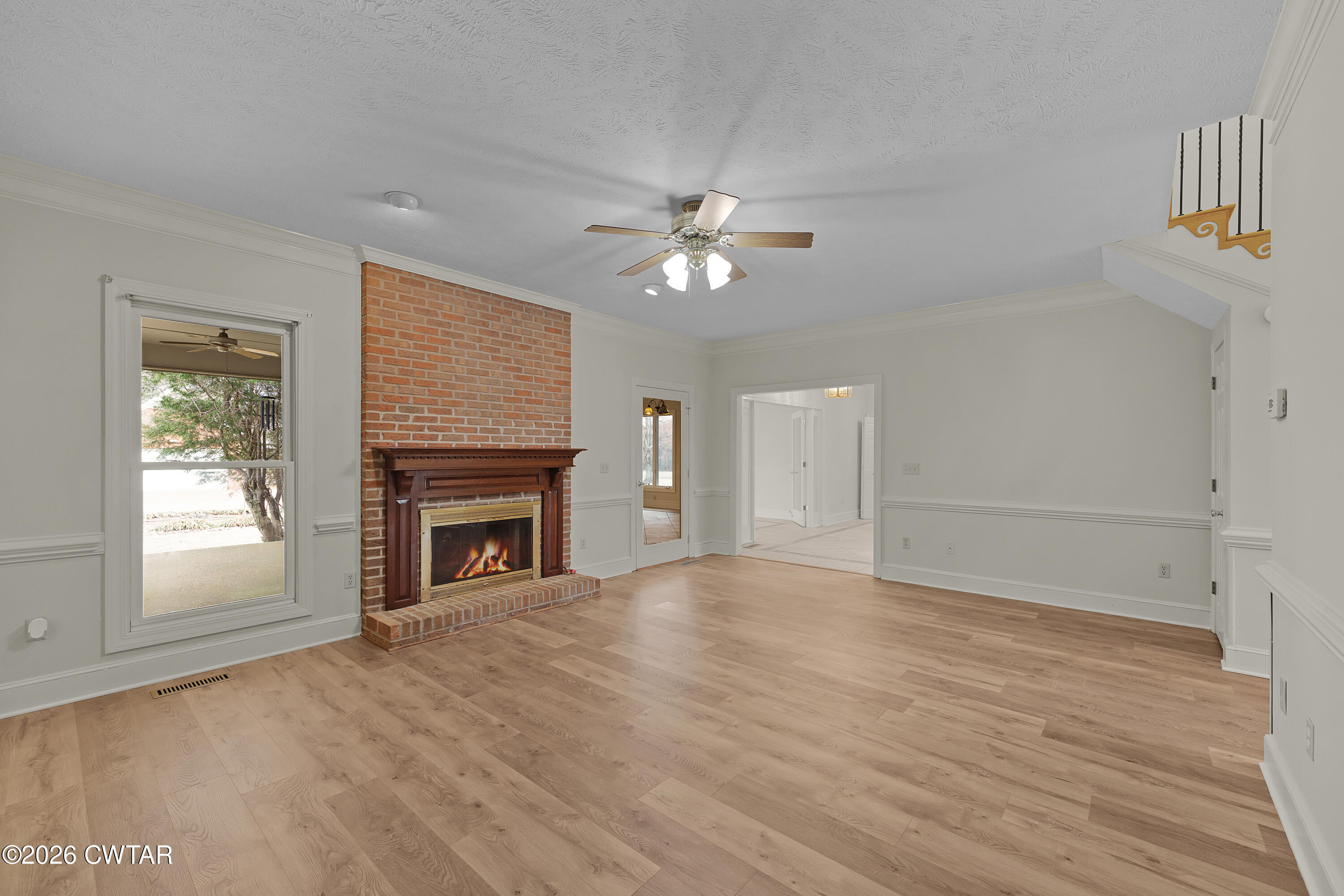 290 Redfield Drive Jackson, TN 38305 - Photo 4 of 29 EN4A4487