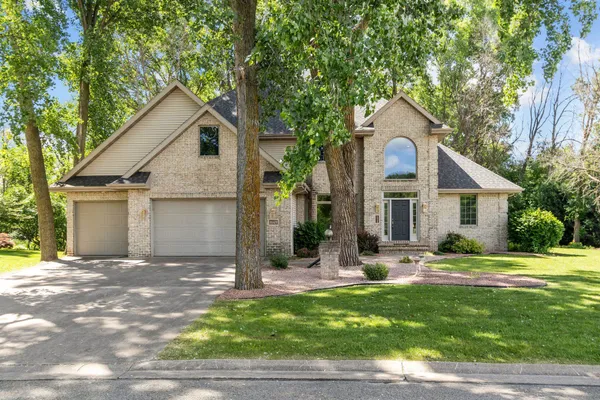$649,900 | 1669 Beethoven Way, Neenah, WI 54956