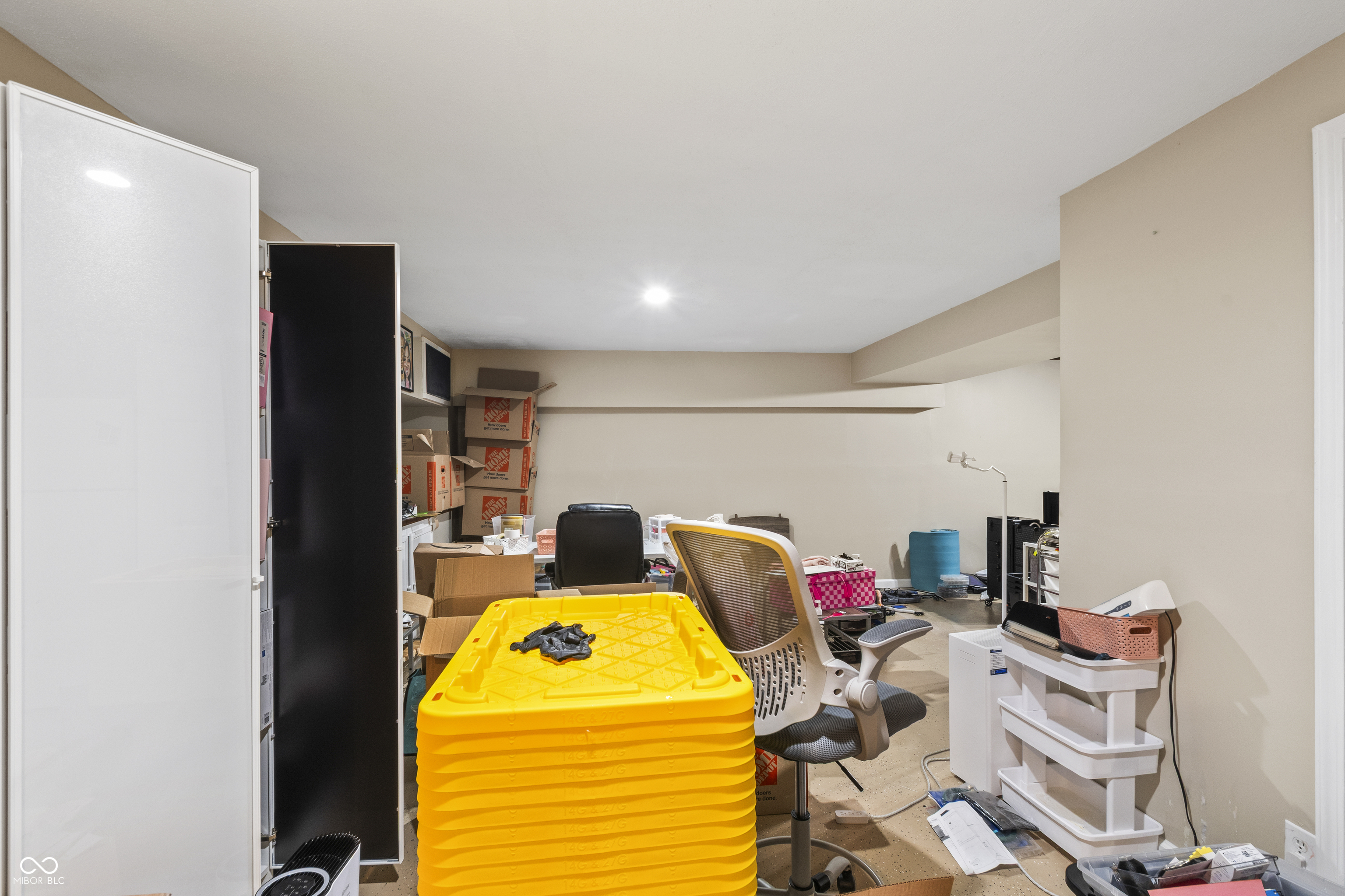 420 Paddock Road Greenwood, IN 46142 - Photo 34 of 42