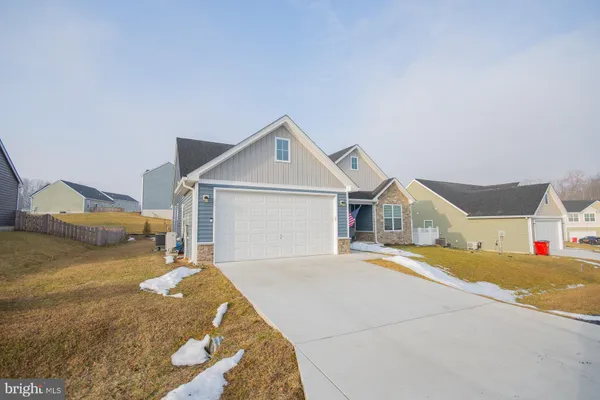 $400,000 | 57 Cilantro Lane, Bunker Hill, WV 25413