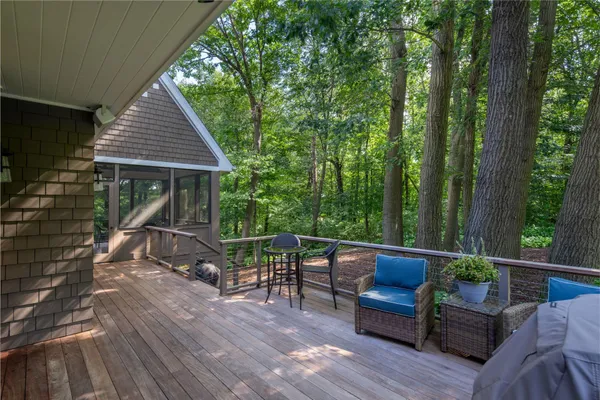 $2,990,000 | 9550 Foxford Road, Chanhassen, MN 55317