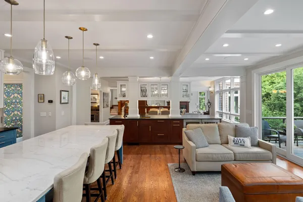 $2,990,000 | 9550 Foxford Road, Chanhassen, MN 55317