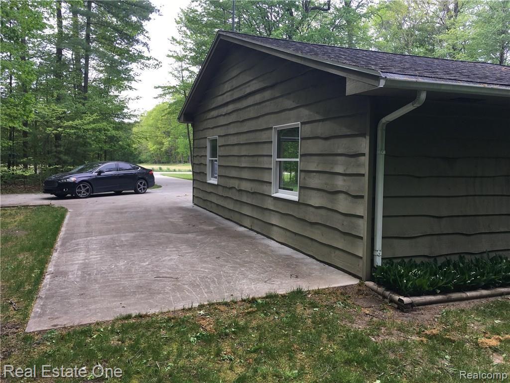 7319 South Beyer Road Frankenmuth, MI 48734 - Photo 14 of 84 Extended Driveway.JPG