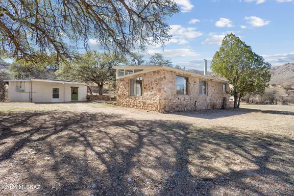 $450,000 | 3791 Highway 80, Bisbee, AZ 85603