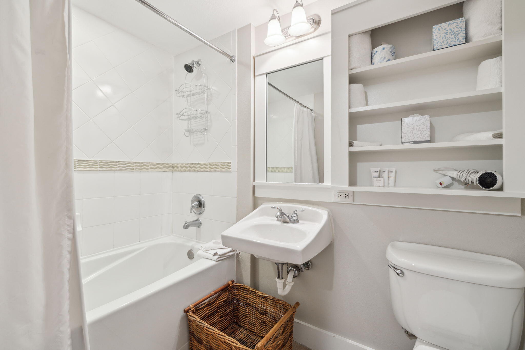 9300 Baytowne Wharf Boulevard, Unit 523 Miramar Beach, FL 32550 - Photo 11 of 61 6 Bathroom