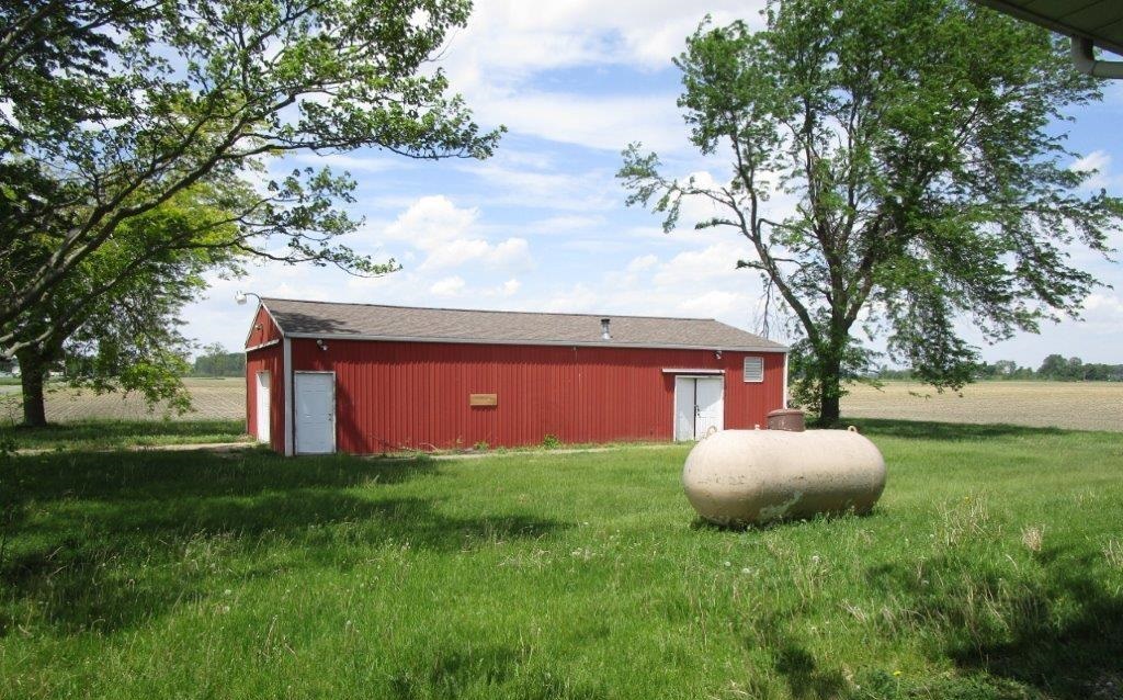 13801 Riley Road Bremen, IN 46506 - Photo 3 of 13