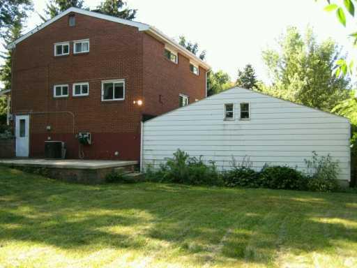611 Chinaberry Road Monroeville, PA 15146 - Photo 2 of 8 Other.