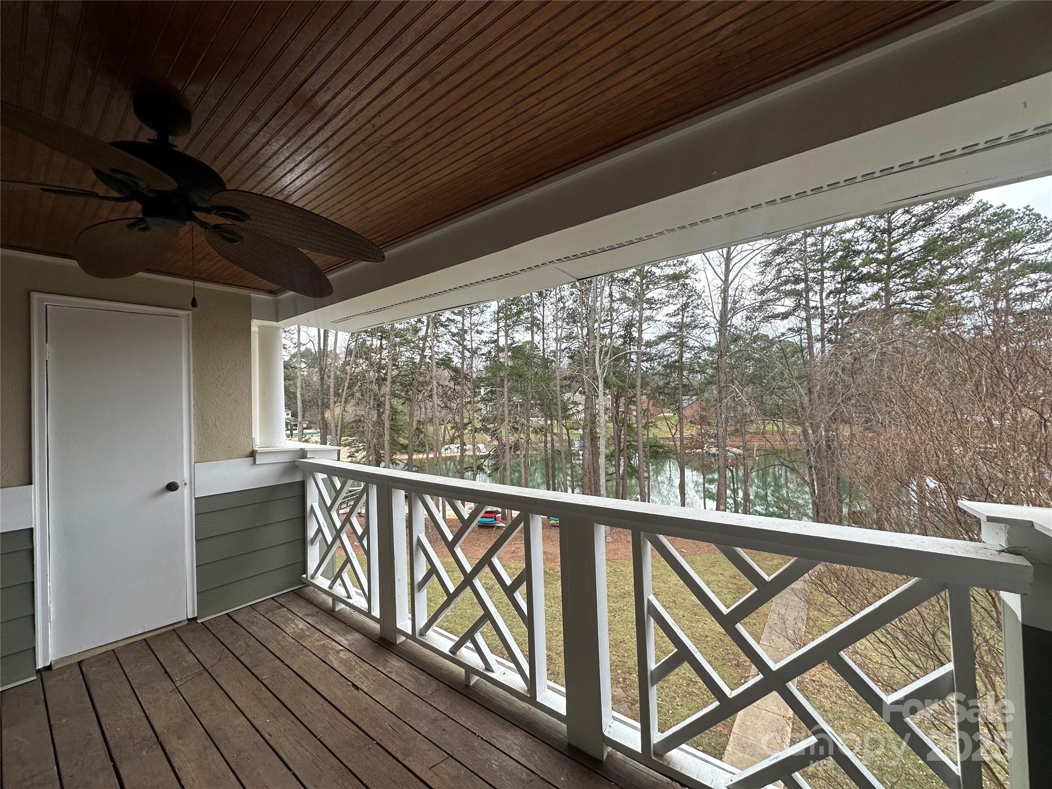 20123 Henderson Road, Unit L Cornelius, NC 28031 - Photo 2 of 19