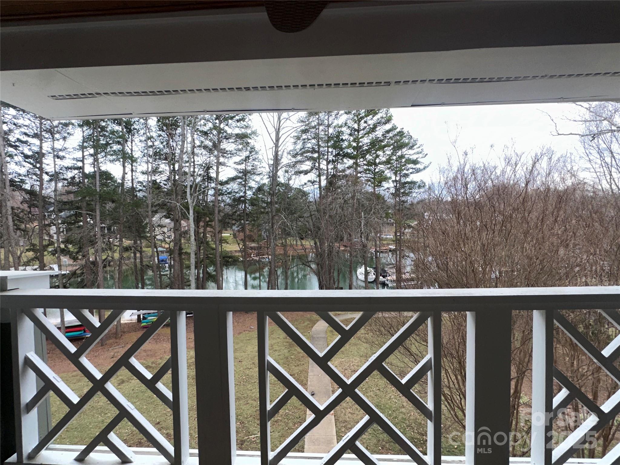 20123 Henderson Road, Unit L Cornelius, NC 28031 - Photo 4 of 19