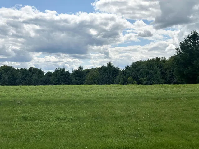 $127,500 | W2427 Mariah Lane, Unit LT60, Ashippun, WI 53066