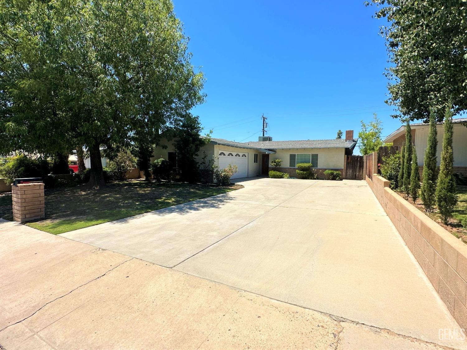 Undisclosed Address Bakersfield, CA 93306 - Photo 1 of 24 a view of a outdoor space