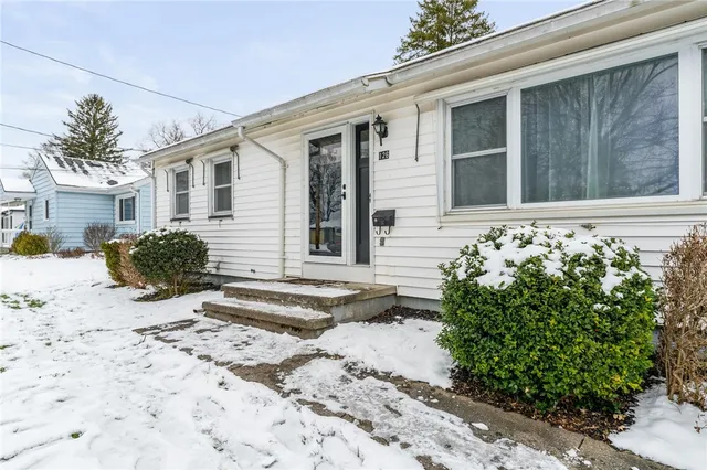 $225,000 | 126 High Street, Avon, NY 14414