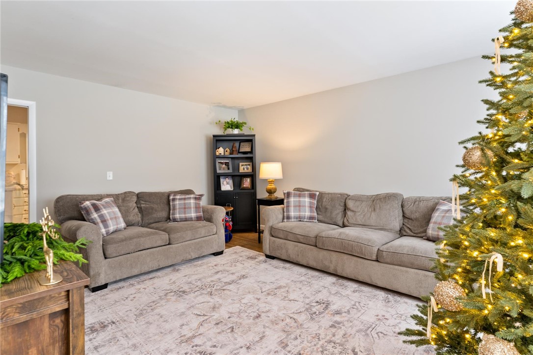 126 High Street Avon, NY 14414 - Photo 5 of 50