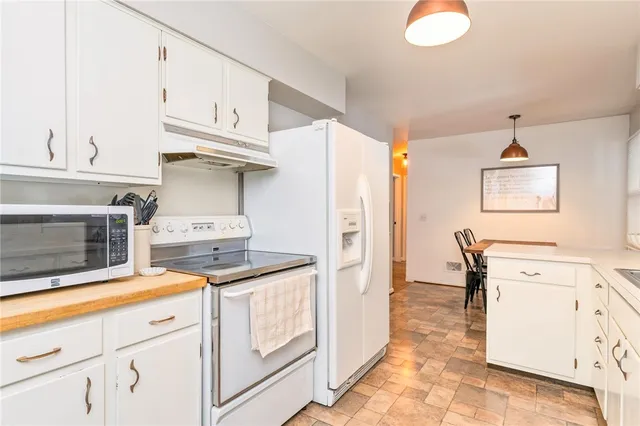 $225,000 | 126 High Street, Avon, NY 14414