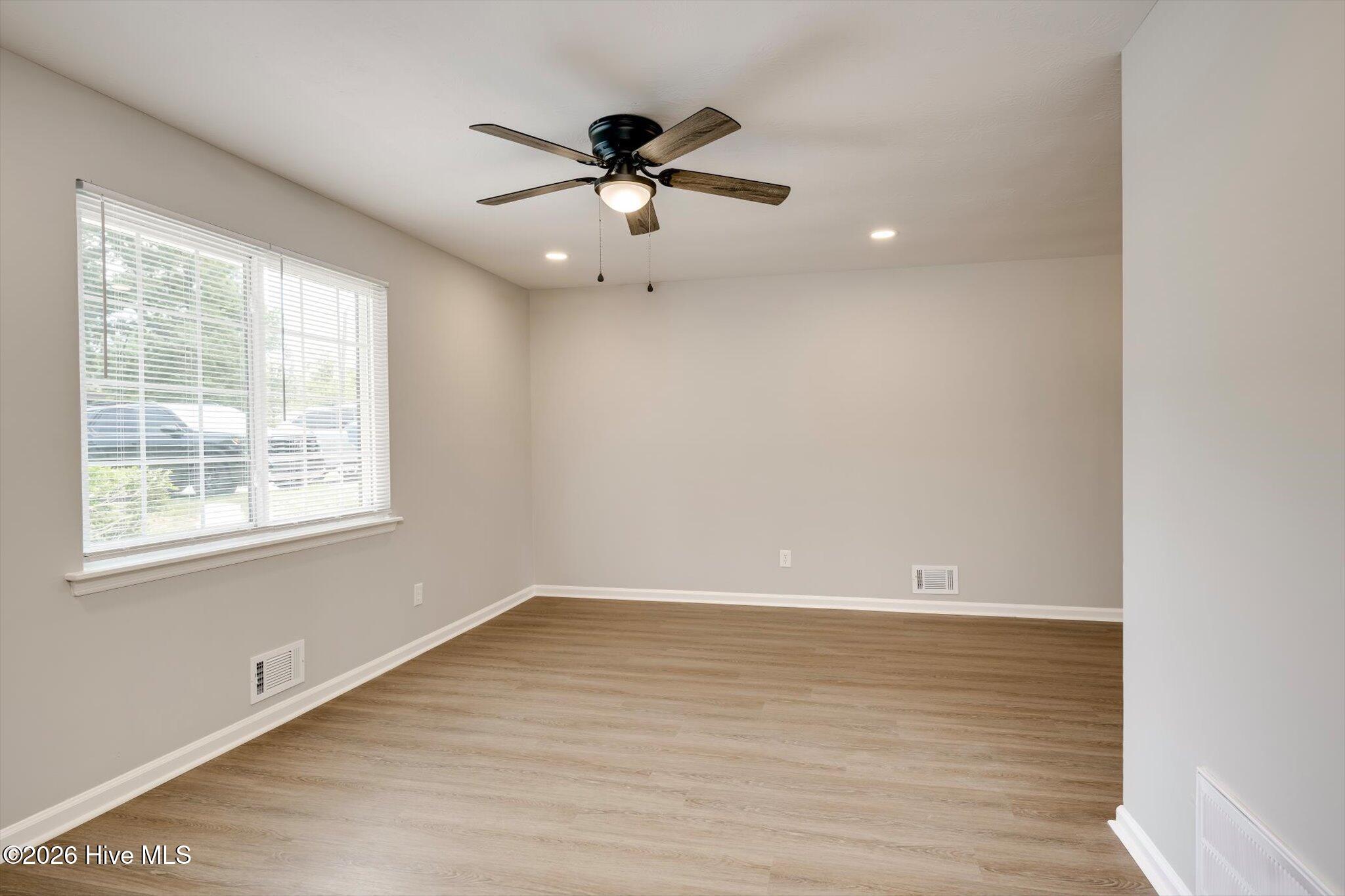 4570 Colonial Road Martinez, GA 30907 - Photo 8 of 36