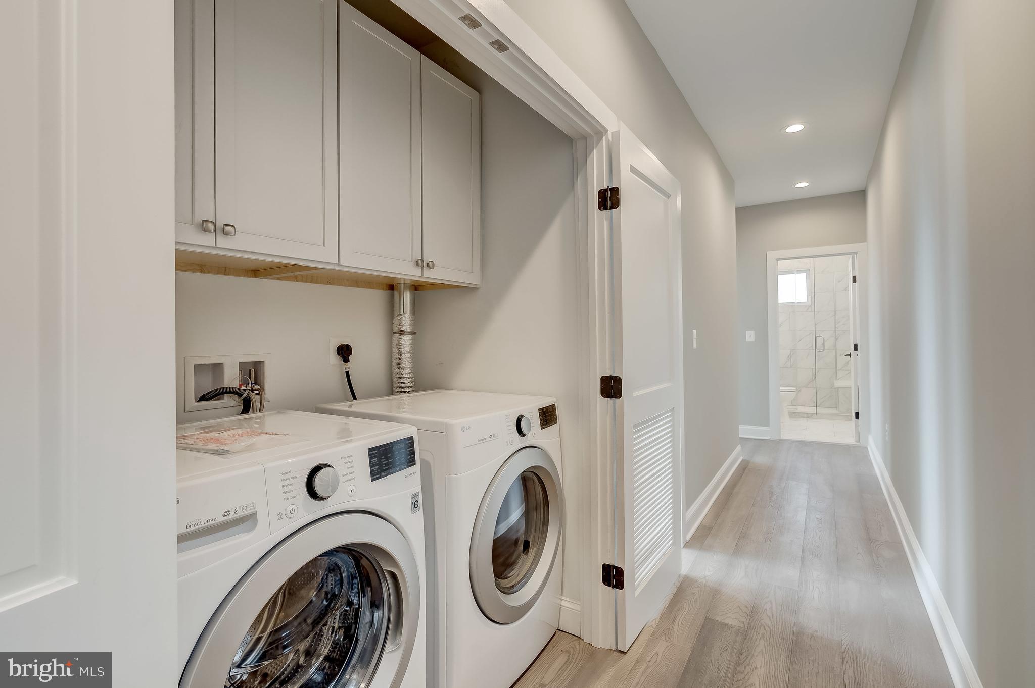 319 R Street Northwest Washington, DC 20001 - Photo 21 of 33 Upper level washer and dryer