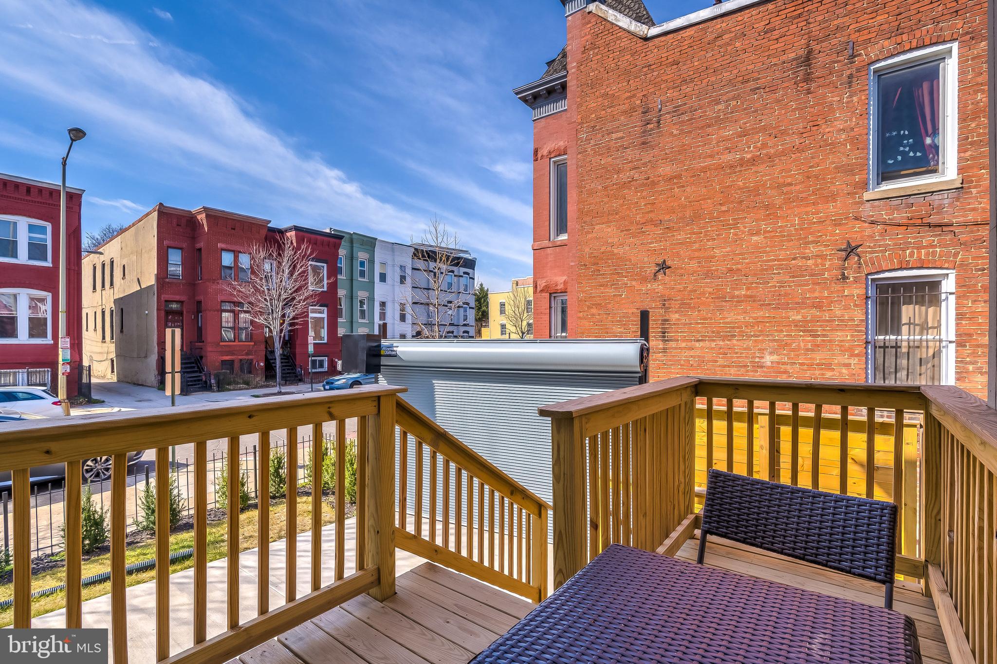 319 R Street Northwest Washington, DC 20001 - Photo 29 of 33 Deck off main level family room