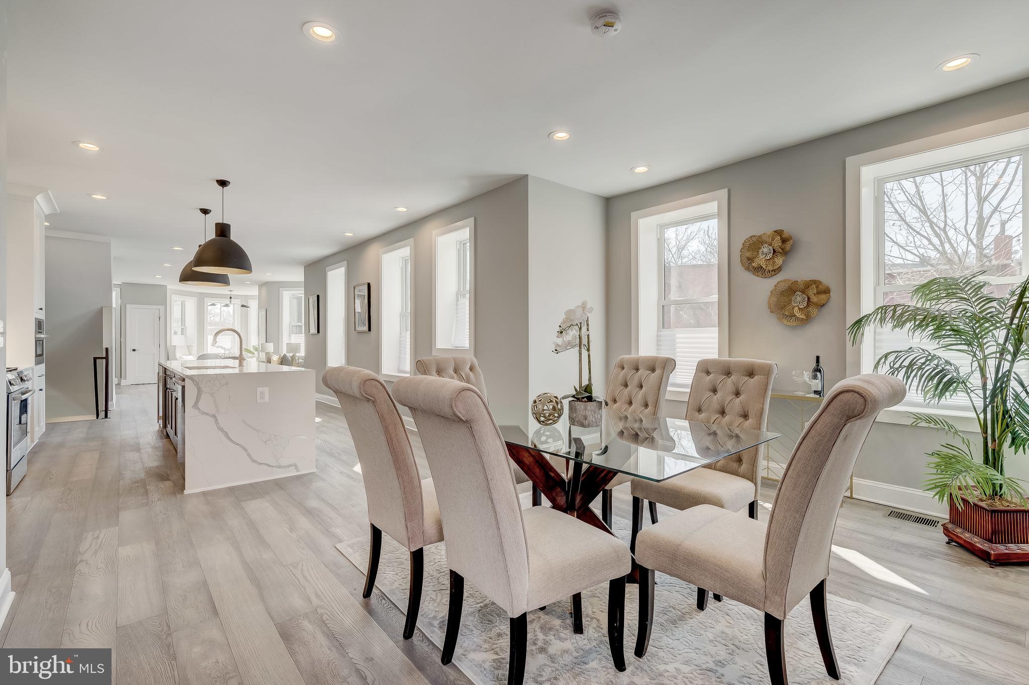 319 R Street Northwest Washington, DC 20001 - Photo 5 of 33 Open formal dining room