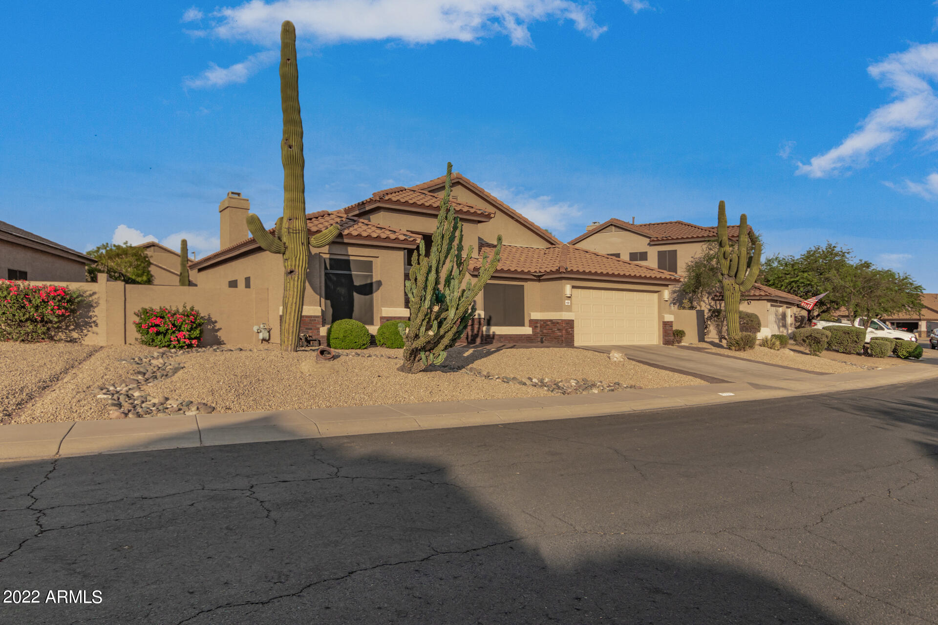 4502 East Swilling Road Phoenix, AZ 85050 - Photo 7 of 83 7 - Swilling