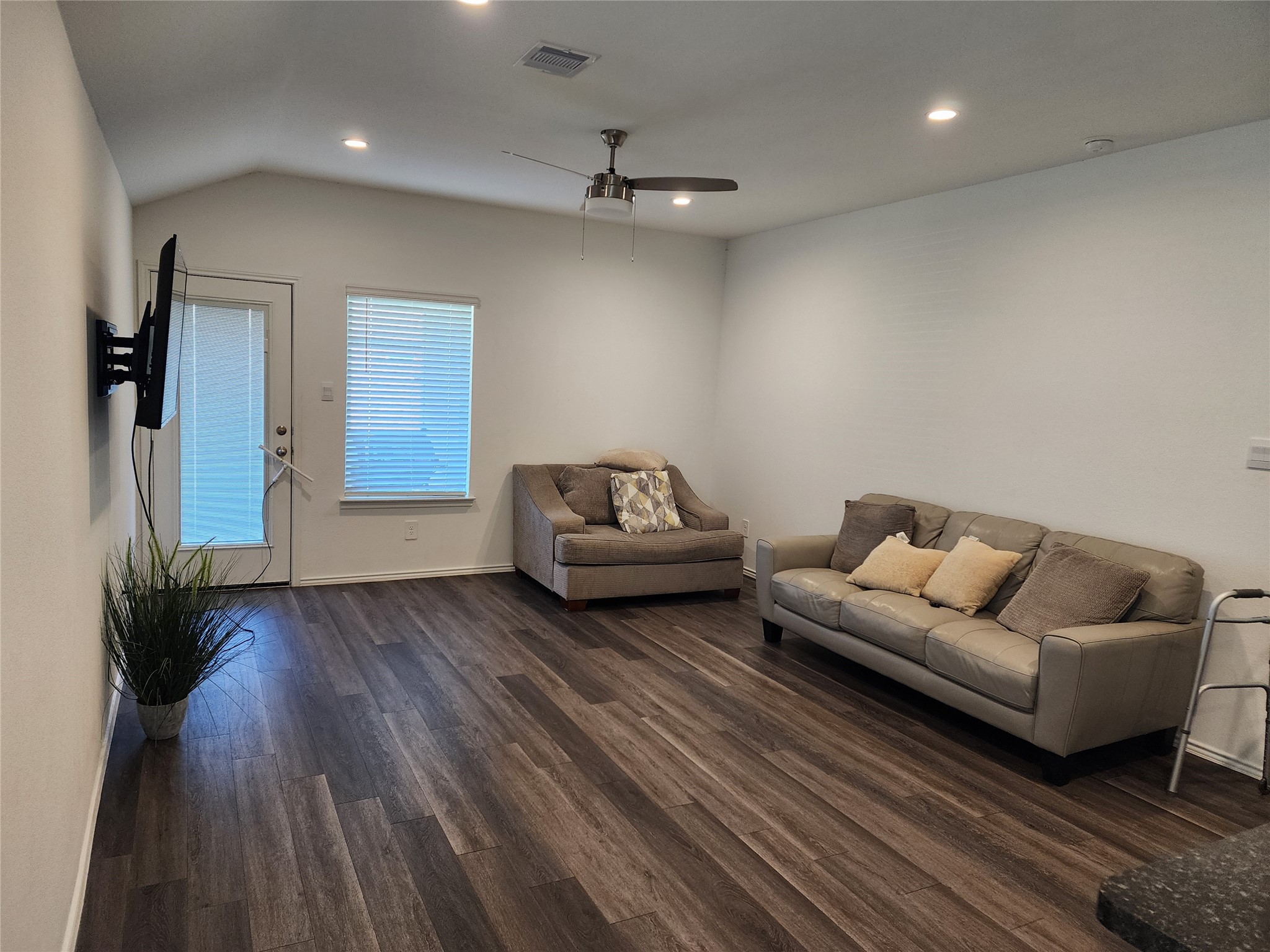 5203 Mossdale Blf Lane Spring, TX 77373 - Photo 10 of 19
