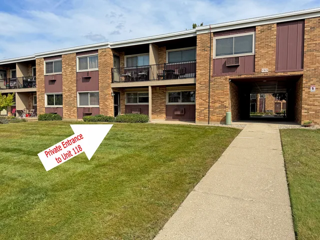 $214,900 | 1313 Rebecca Road, Unit 118, Lombard, IL 60148