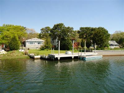 246 Monomoscoy Road Mashpee, MA 02649 - Photo 1 of 7 Primary Photo