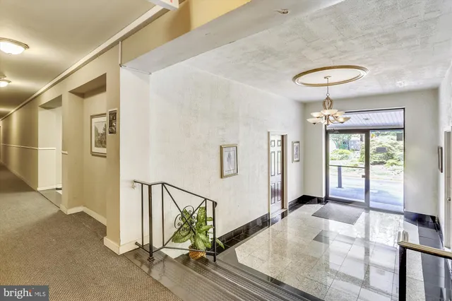 $140,000 | 116 Lee Avenue, Unit 303, Takoma Park, MD 20912