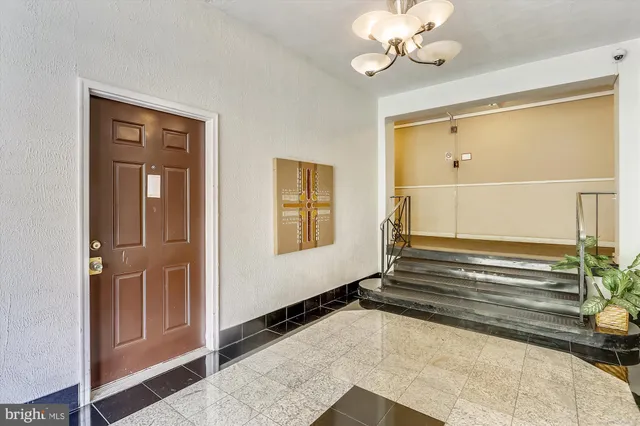 $140,000 | 116 Lee Avenue, Unit 303, Takoma Park, MD 20912