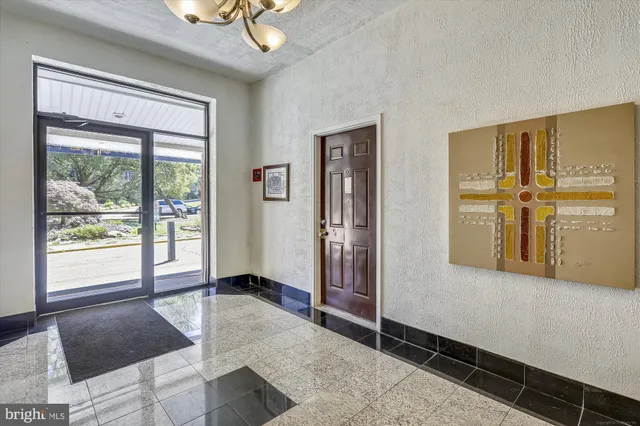 $140,000 | 116 Lee Avenue, Unit 303, Takoma Park, MD 20912