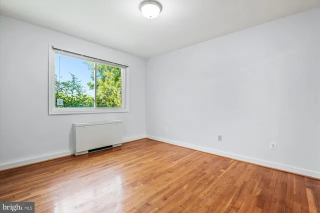 $140,000 | 116 Lee Avenue, Unit 303, Takoma Park, MD 20912