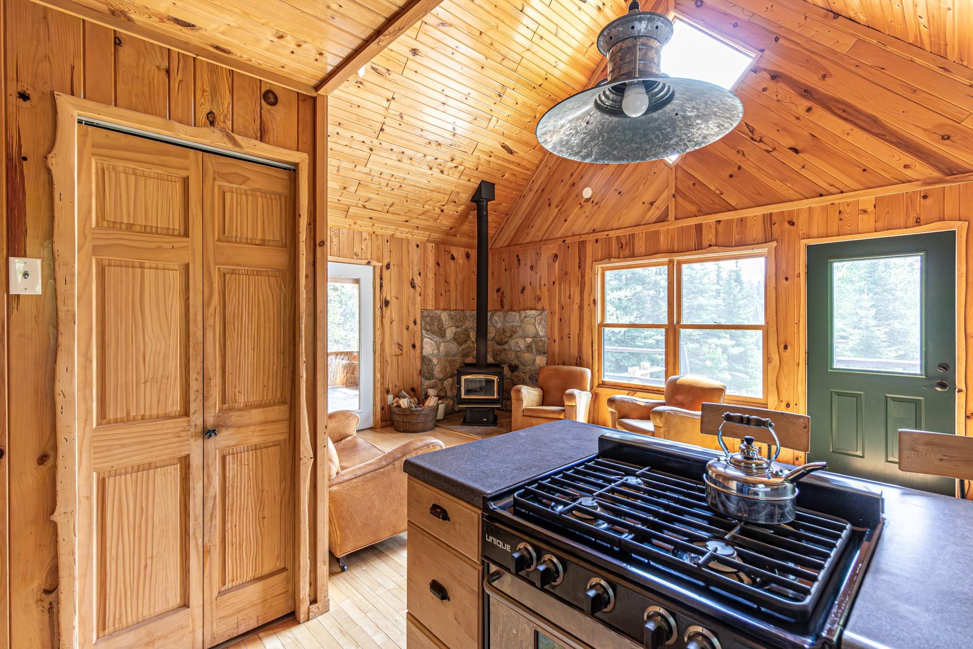 1736 North Grassy Road Ely, MN 55731 - Photo 5 of 47