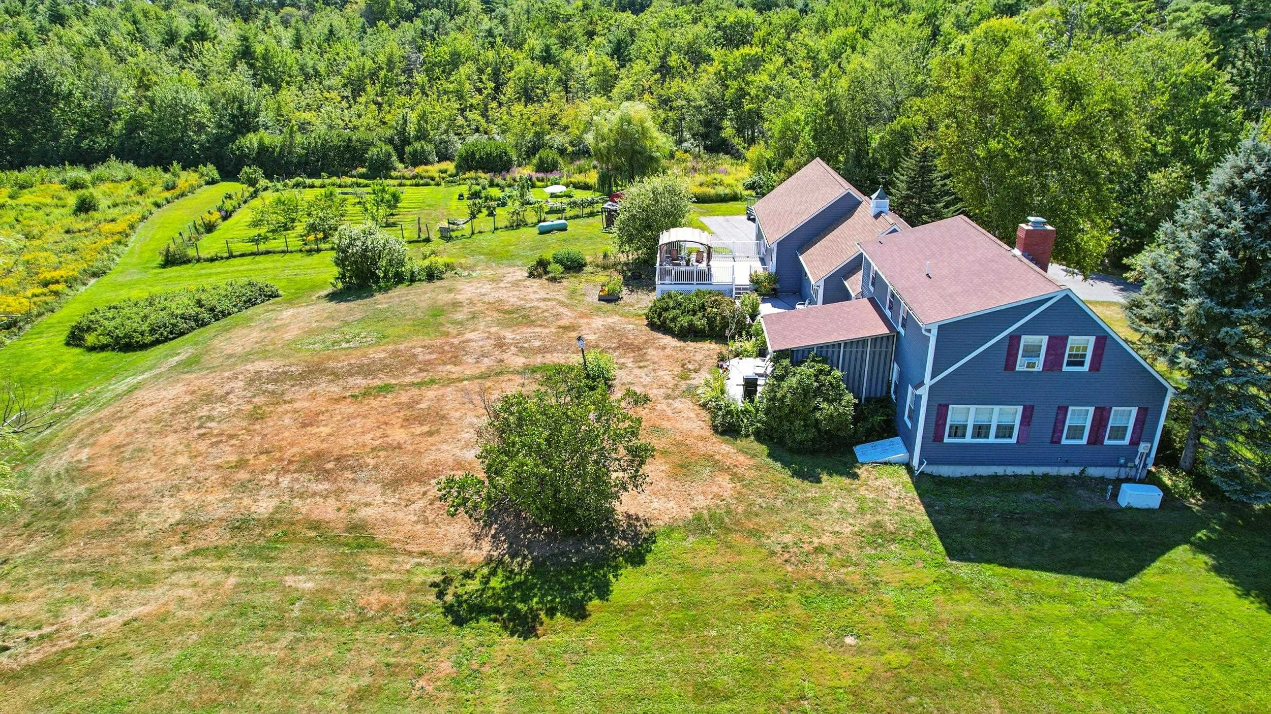 109 Old Center Road Deerfield, NH 03037 - Photo 39 of 60