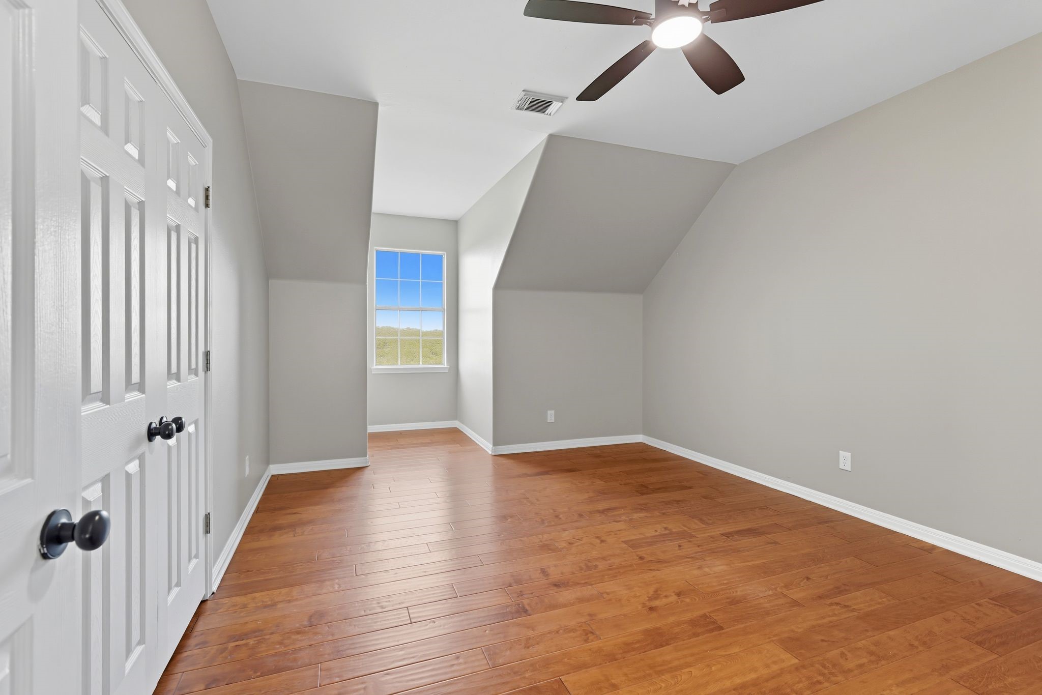 509 Stonegate Lane Dripping Springs, TX 78620 - Photo 31 of 41