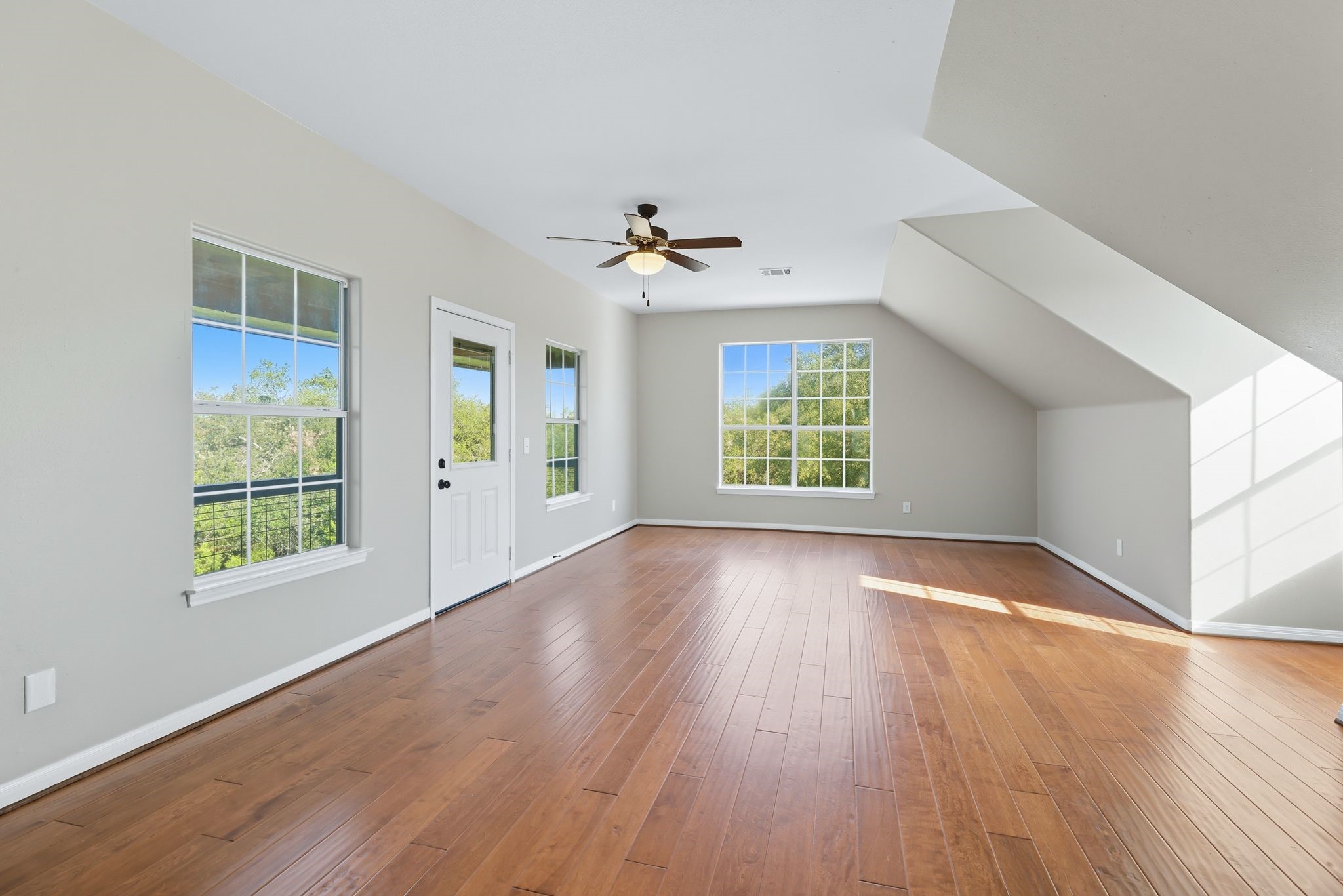 509 Stonegate Lane Dripping Springs, TX 78620 - Photo 32 of 41