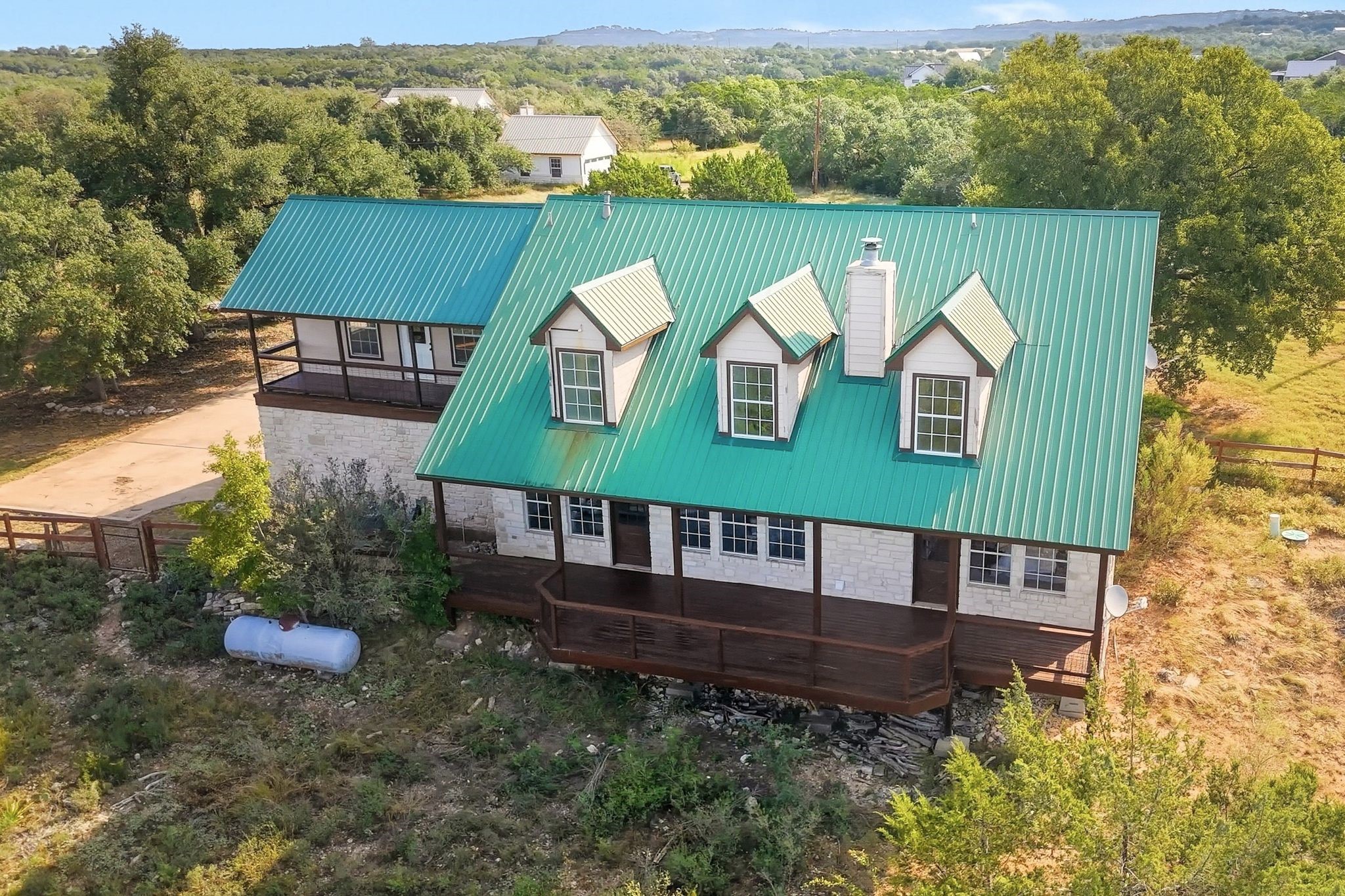 509 Stonegate Lane Dripping Springs, TX 78620 - Photo 39 of 41